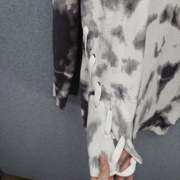 Rock & Republic Womens Tie-Dye Sweater L Large 60% Cotton 40% Acrylic Black & Wh - Picture 4 of 5